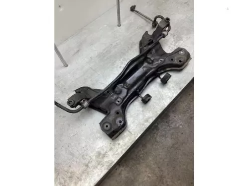 Subframe-7860429 (17905808)