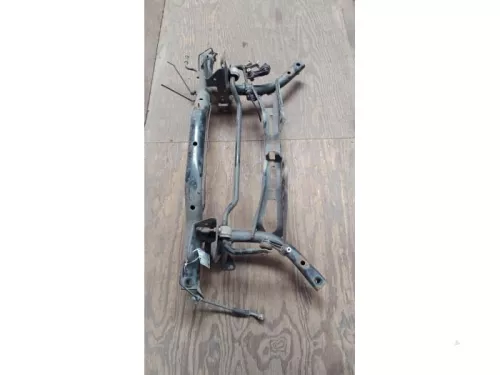 Subframe-7844717 (13742503)