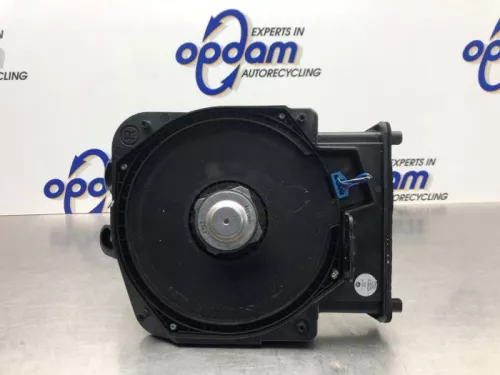 Subwoofer-8102585 (21044648)