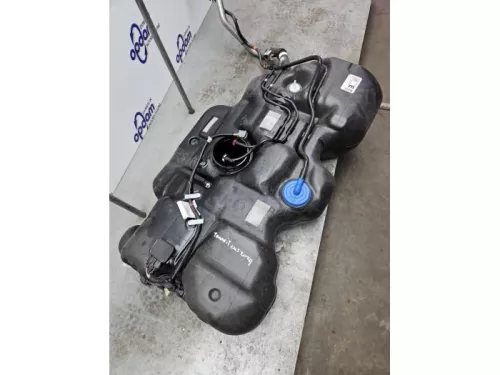 Tank-8317721 (22673067)
