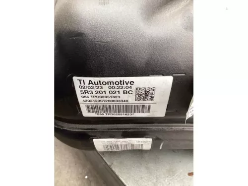 Tank-8177089 (20784830)