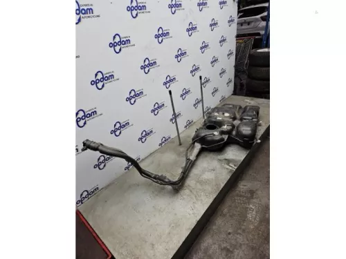 Tank-8177086 (22214448)