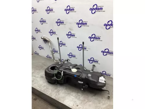 Tank-8160577 (21422699)