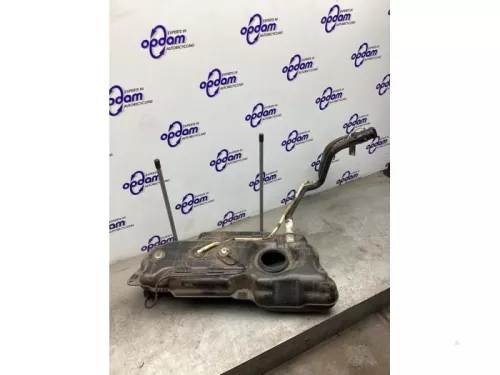 Tank-8083298 Tank-8083298