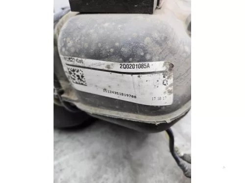 Tank-8219515 (22376582)