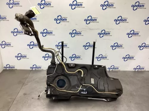 Tank-8119822 Tank-8119822