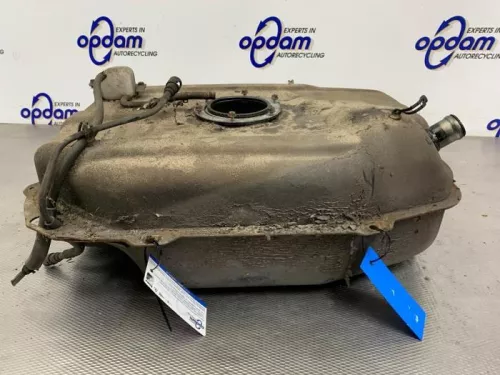 Tank-8327955