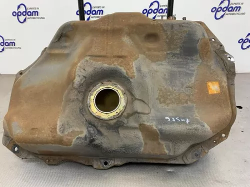 Tank-8327850