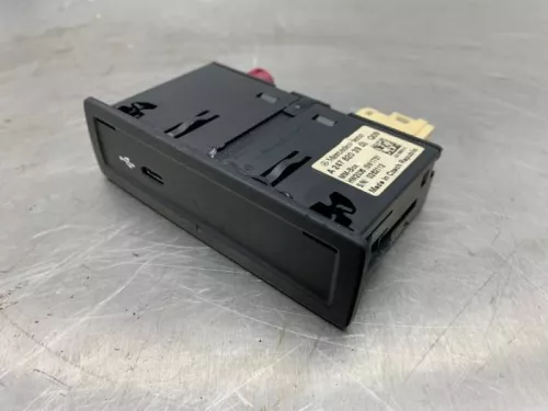 USB module-8298337 (22246505)