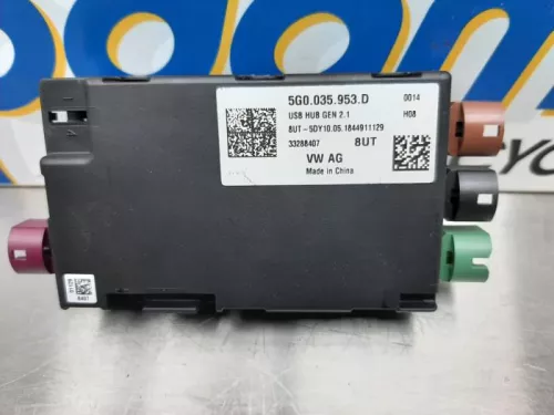USB module-7877119 (15996824)
