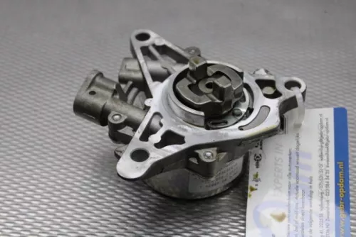 Vacuumpomp (Benzine)- (16607341)
