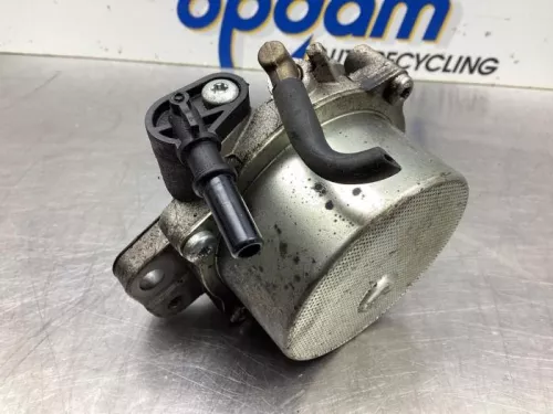 Vacuumpomp (Diesel)-8046853 (18865061)