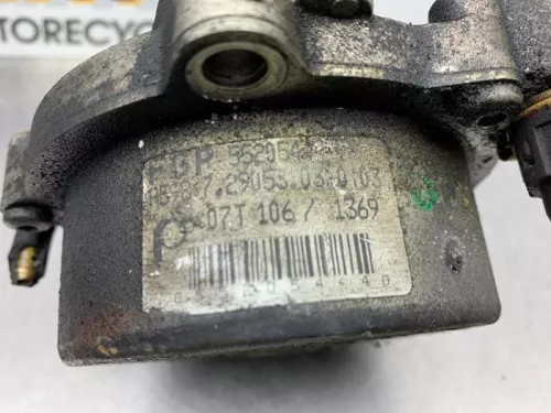Vacuumpomp (Diesel)-8231821 (22123430)