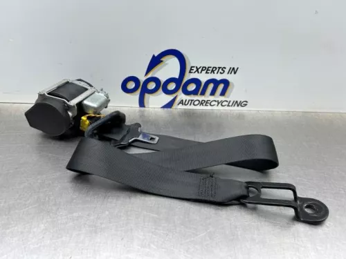 Veiligheidsgordel rechts-voor-8214855 Veiligheidsgordel rechts-voor-8214855