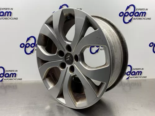 Velg-8274915 (21857196)