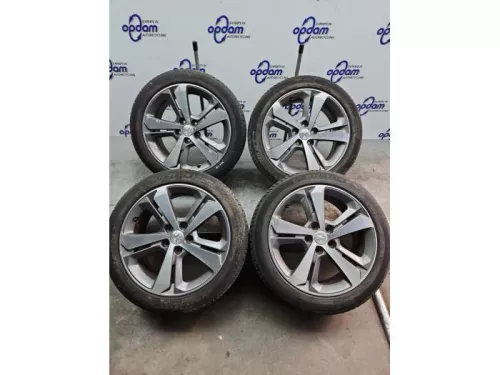 Velgen set + banden-8197799