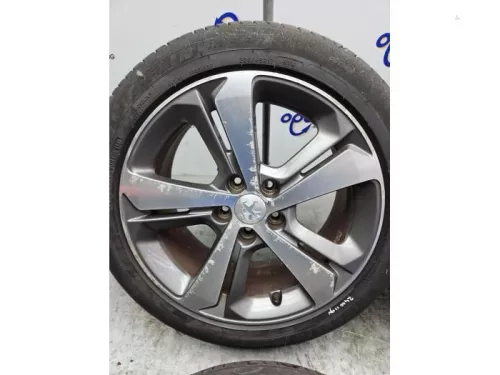 Velgen set + banden-8197799 (22678888)