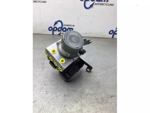 ABS Pomp-8284590