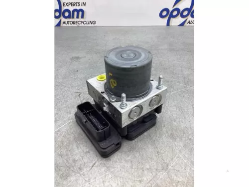 ABS Pomp-7933325 (17986405)