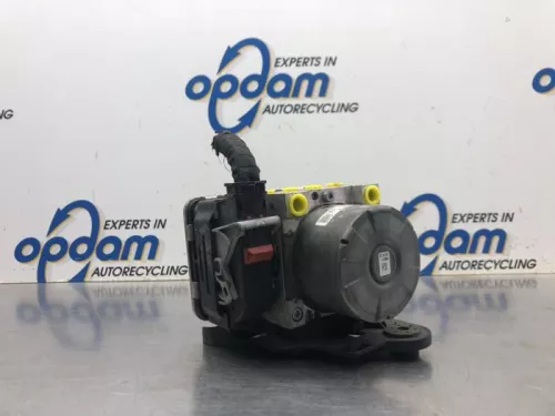 ABS Pomp-8121988