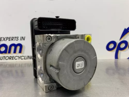 ABS Pomp-8203016 ABS Pomp-8203016