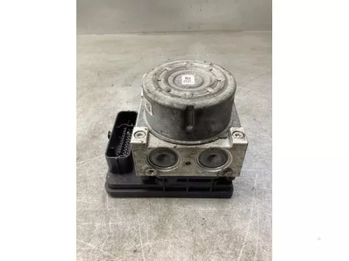 ABS Pomp-8277389 (22057969)