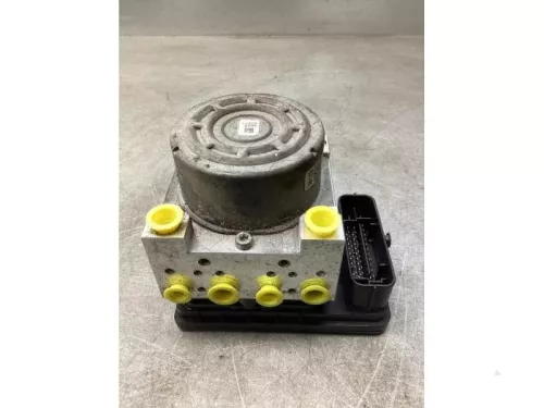 ABS Pomp-8277389 (22057969)