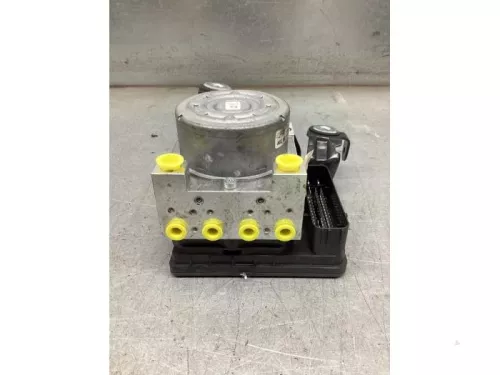 ABS Pomp-3646767