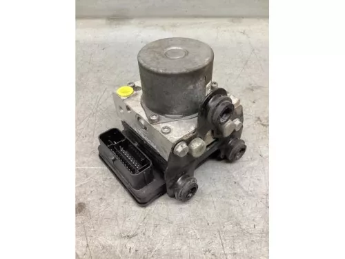 ABS Pomp-7931865 (17726510)