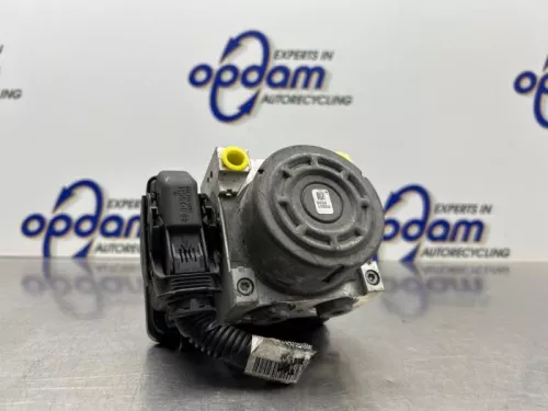 ABS Pomp-8180437