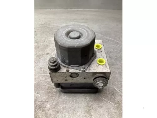 ABS Pomp-7992531 (19501530)