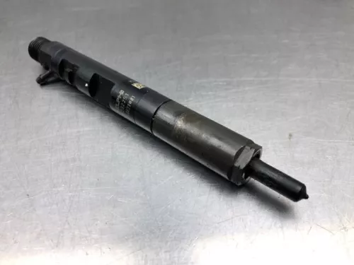 Verstuiver (diesel)-8141710 (20538791)