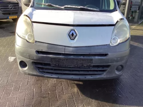 Voorbumper-8260764 (21663187)