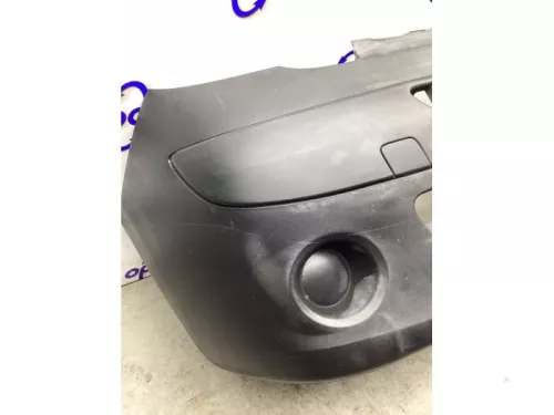 Voorbumper-8260764 (21663187)