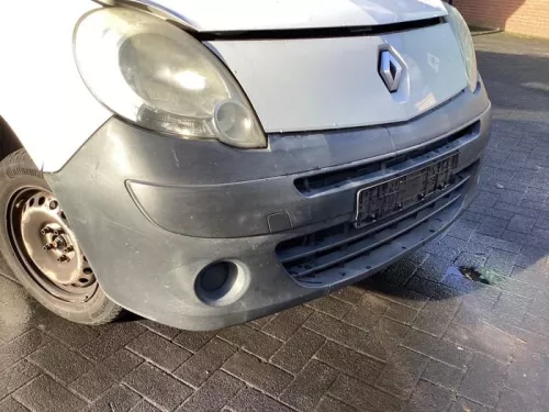 Voorbumper-8260764 (21663187)