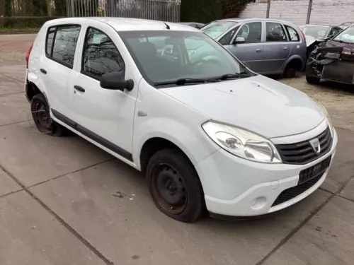Voorbumper-8150924 (20573180)