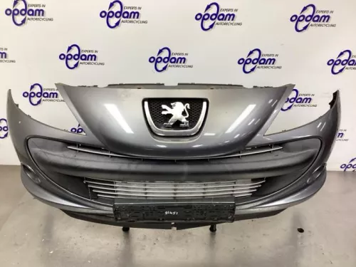 Voorbumper-8214855 (22593164)