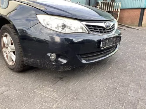 Voorbumper-8226888 (21177351)