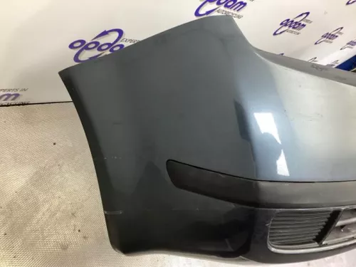 Voorbumper-8179878 (20566335)