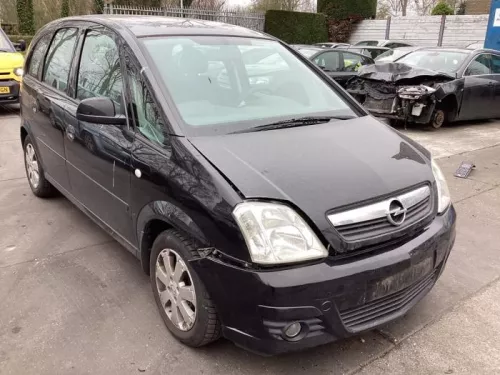 Voorbumper-8308904
