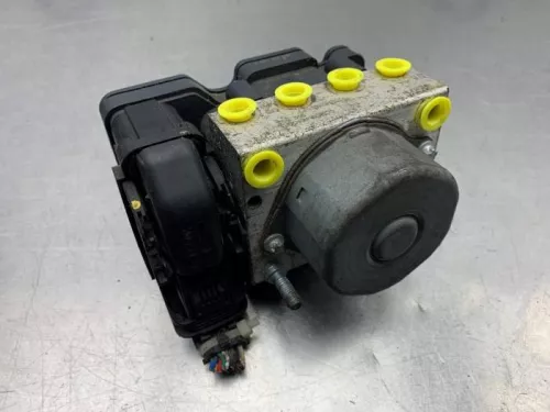 ABS Pomp-8264902 (21735403)