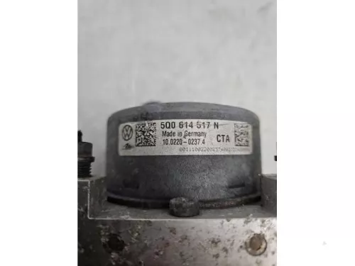 ABS Pomp-8238723 (21883160)