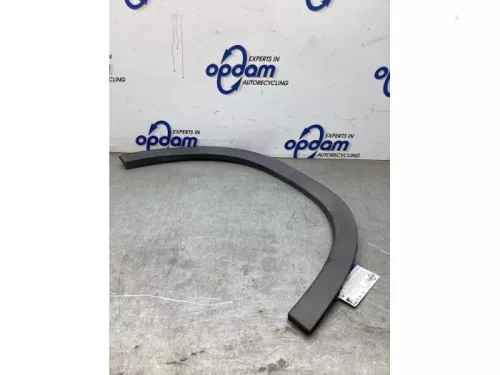 Wielrand achter-8140347 (22324798)