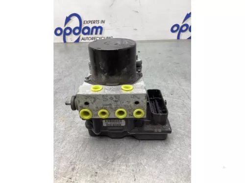 ABS Pomp-7871639