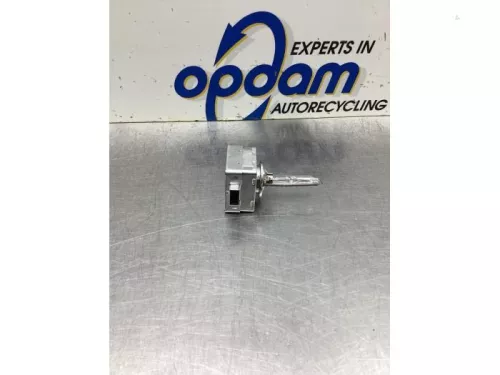 Xenon Starter-8039563 (19462498)