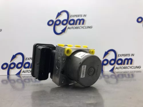 ABS Pomp-8181460