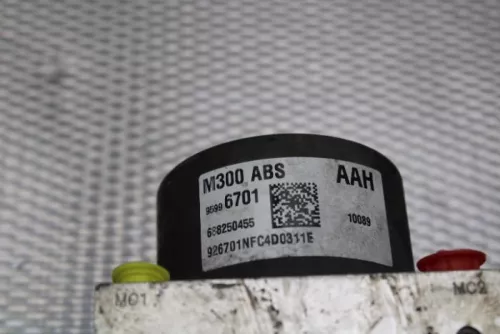 ABS Pomp-7589535 (16319505)