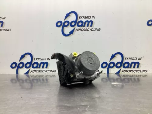 ABS Pomp-7932785 (17716297)