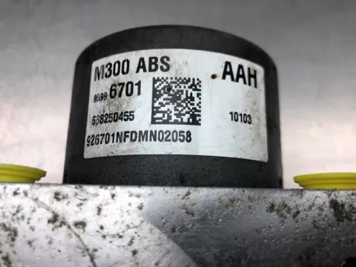 ABS Pomp-8206281 (21169402)