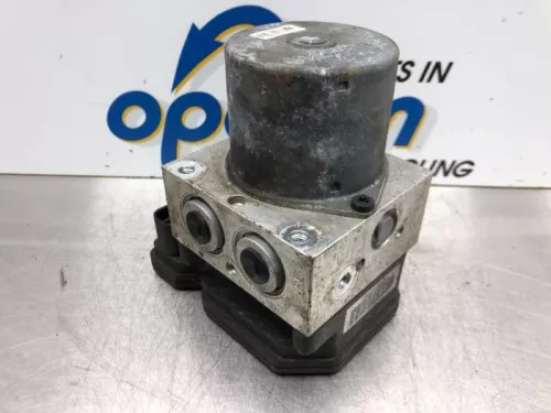 ABS Pomp-6592484 (16662576)